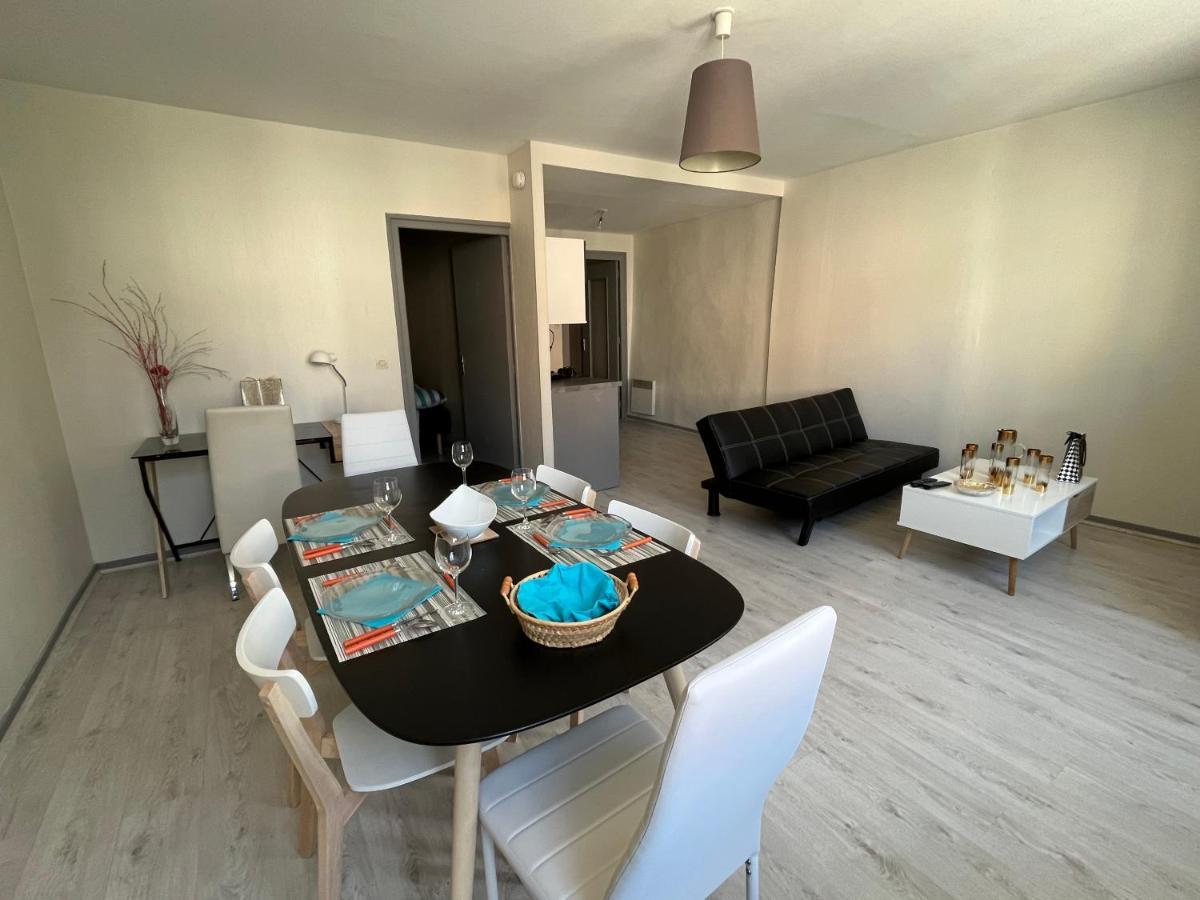 Appartement F2 Au Plein Centre Du Puy-En-Velay Le Puy-en-Velay Exteriör bild