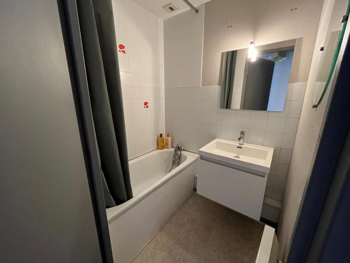Appartement F2 Au Plein Centre Du Puy-En-Velay Le Puy-en-Velay Exteriör bild